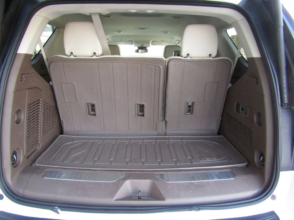 Used 2023 GMC Yukon Denali image 40