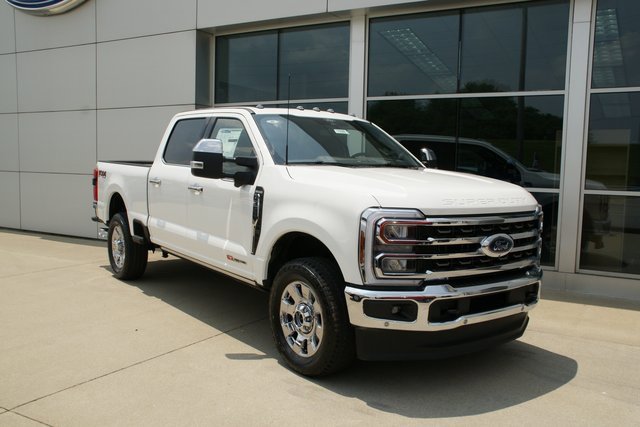 New 2025 Ford F350 King Ranch w/ Chrome Package image 2
