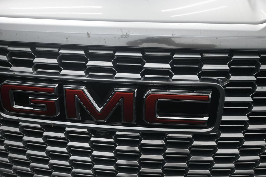 Used 2024 GMC Yukon Denali w/ Denali Reserve Package AWD/4WD image 41
