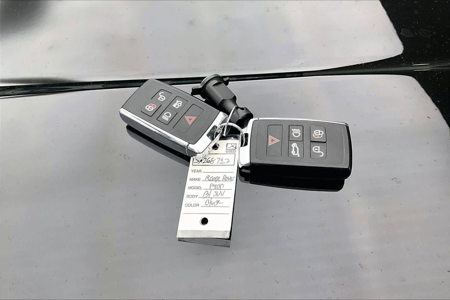 Used 2025 Land Rover Range Rover SE AWD/4WD image 14
