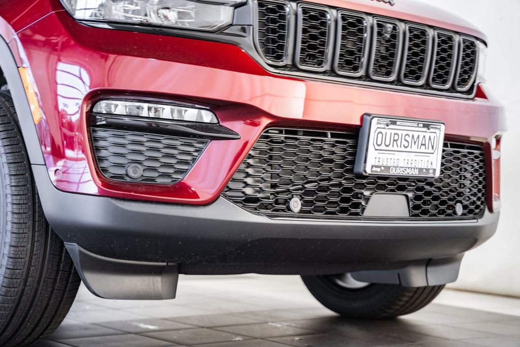 New 2025 Jeep Grand Cherokee Limited w/ Luxury Tech Group II image 15