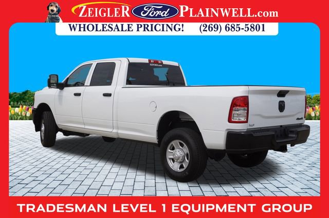Used 2023 RAM 3500 Tradesman w/ Convenience Group image 3