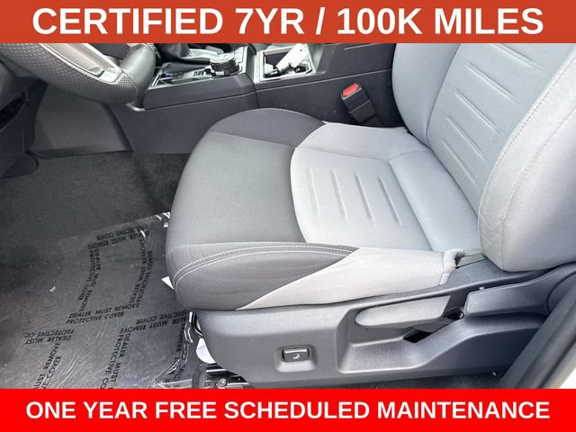 Used 2025 Toyota Tacoma TRD Off-Road AWD/4WD image 15