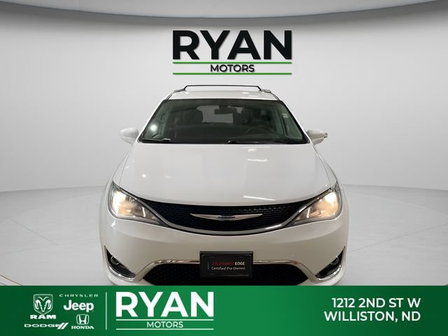 Used 2018 Chrysler Pacifica Touring-L FWD image 7