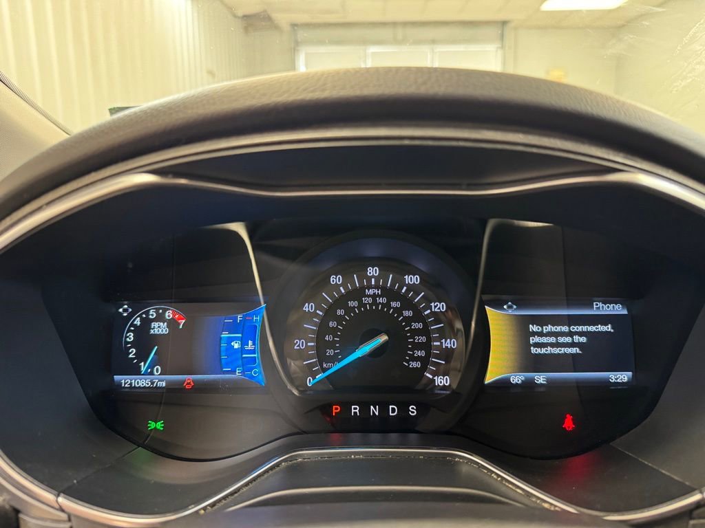 Used 2016 Ford Fusion Titanium image 27