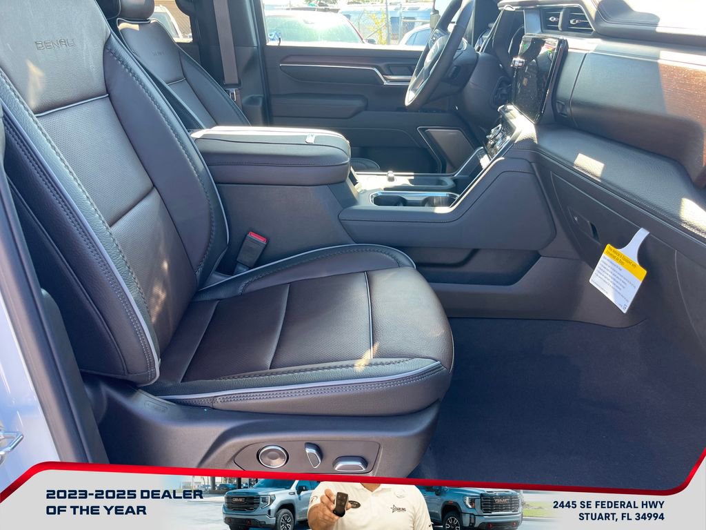 New 2026 GMC Sierra 2500 Denali w/ Denali Reserve Package image 18