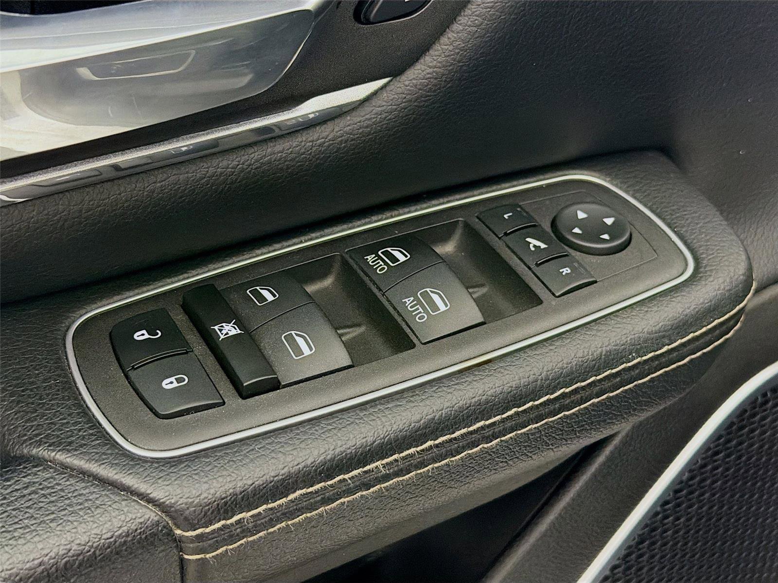 Used 2023 RAM 1500 Laramie image 19