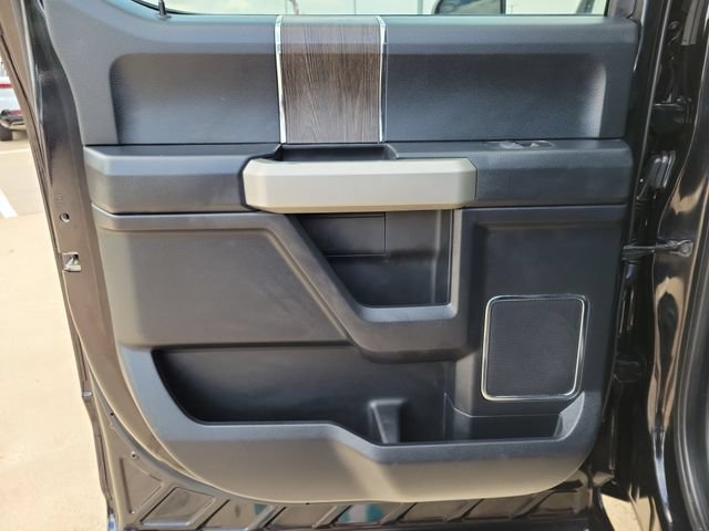 Used 2020 Ford F250 Lariat w/ Lariat Ultimate Package AWD/4WD image 13
