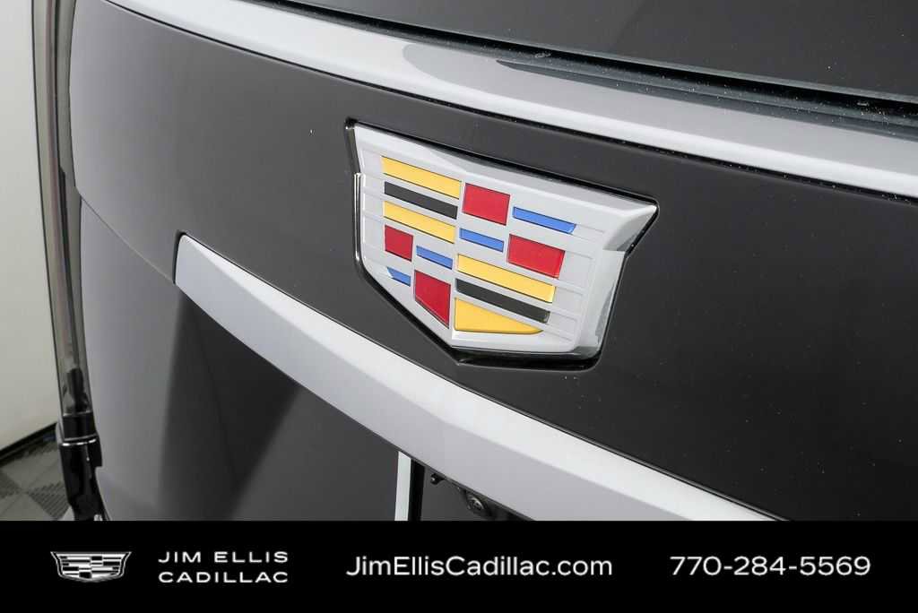 Used 2025 Cadillac Escalade Luxury image 39