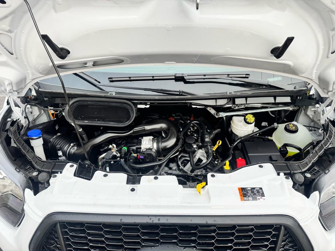 Used 2025 Ford Transit 350 High Roof Extended image 33