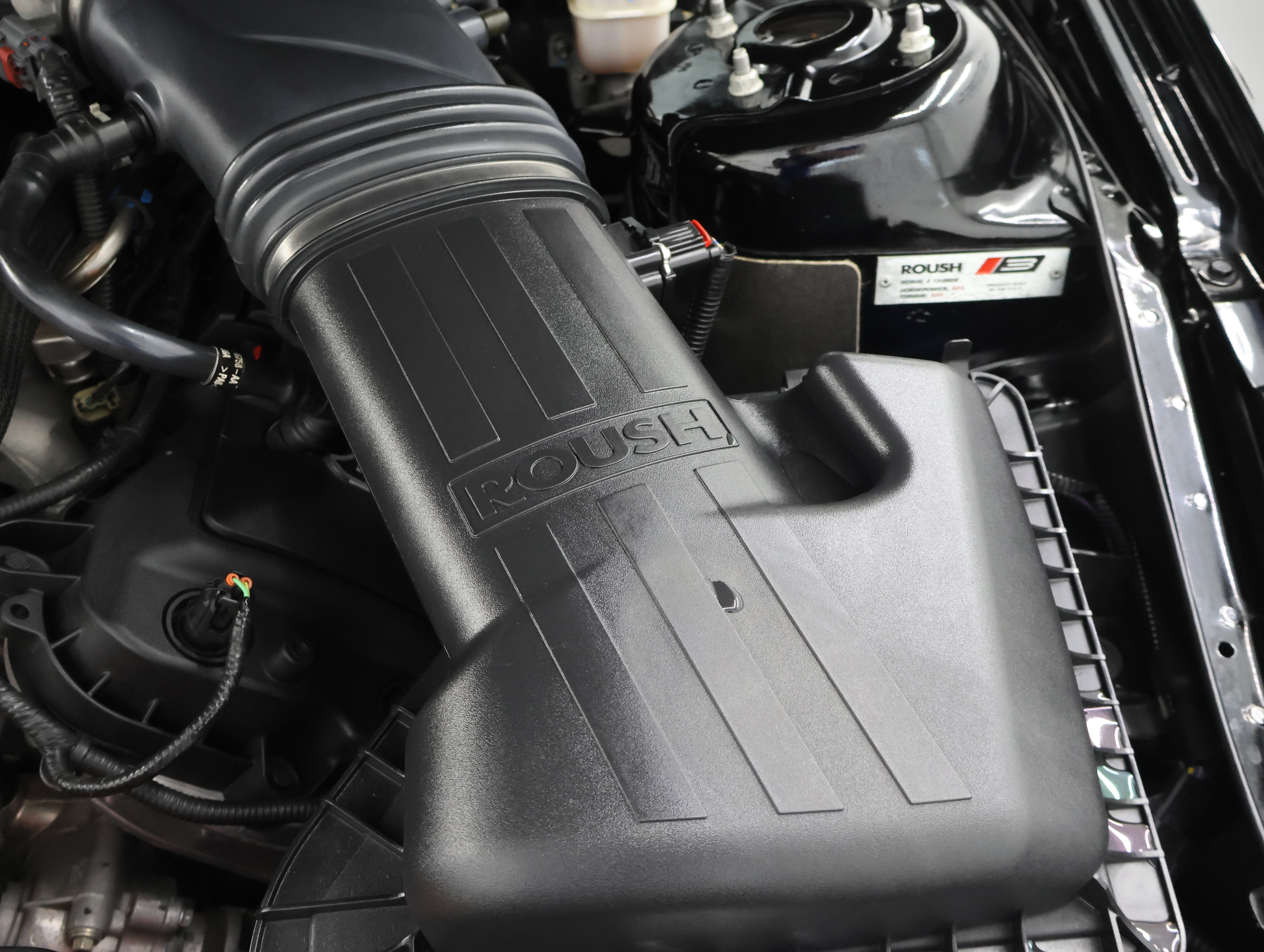 Used 2013 Ford Mustang GT Premium RWD image 21