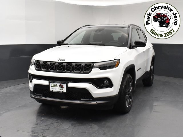 New 2026 Jeep Compass Limited AWD/4WD image 2