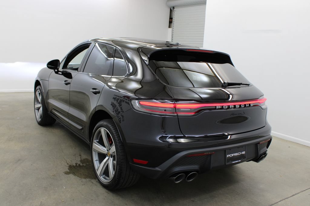 Used 2025 Porsche Macan S AWD/4WD image 3