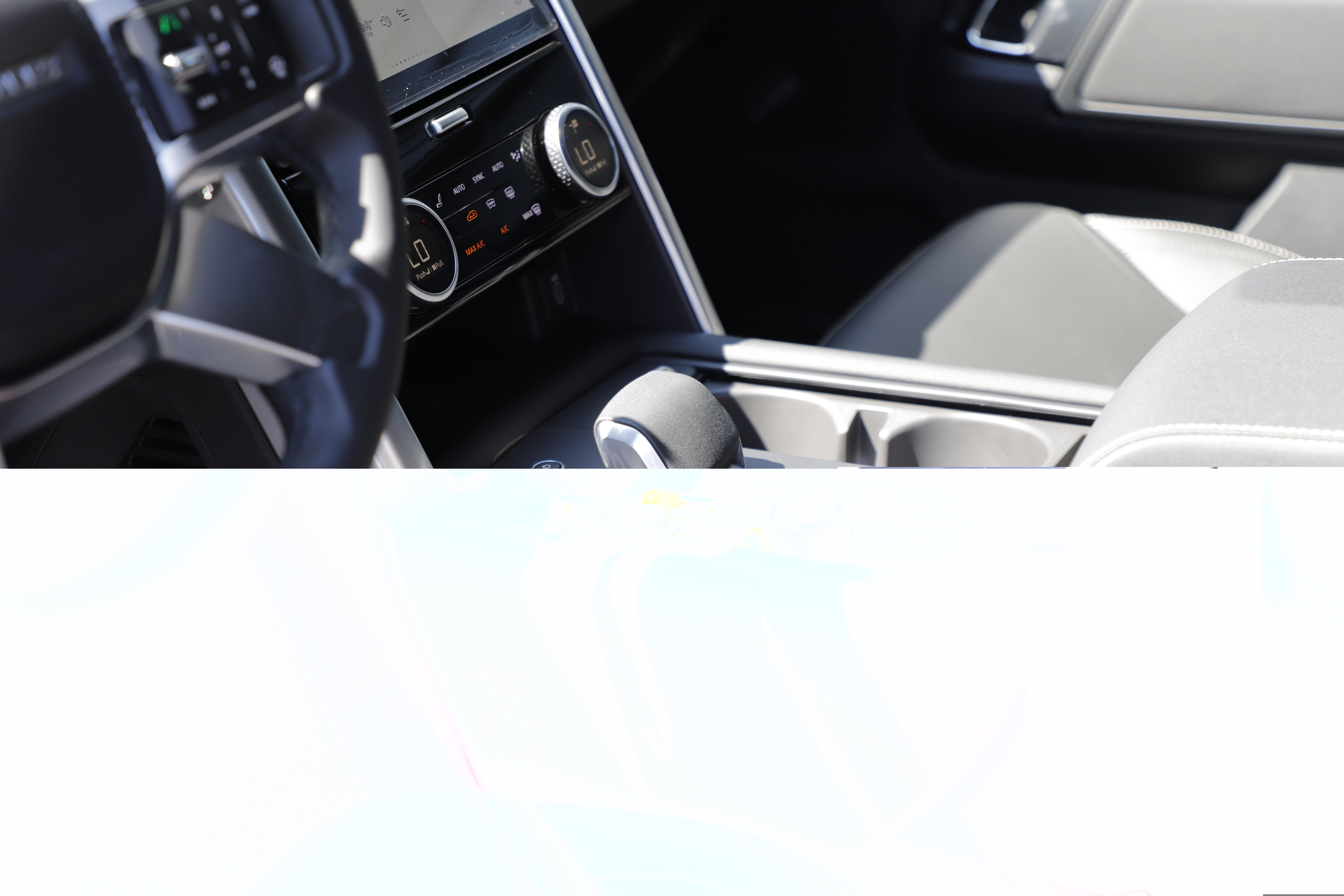 New 2026 Land Rover Discovery Dynamic SE AWD/4WD image 18