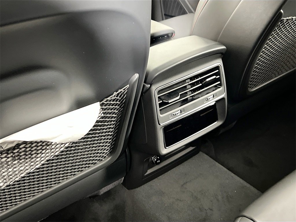 New 2026 Audi Q7 3.0T Prestige image 23