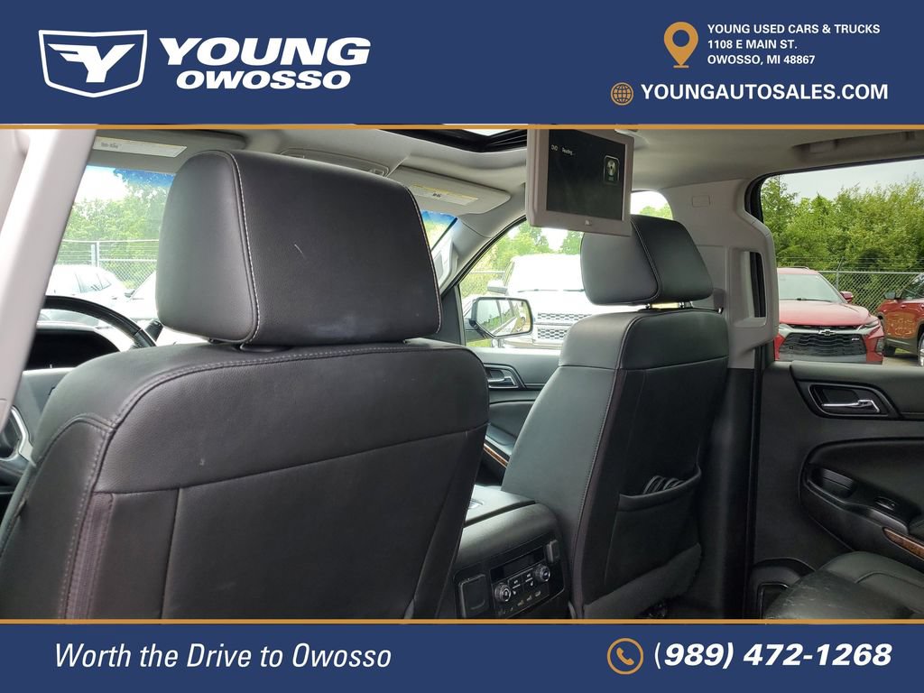 Used 2017 Chevrolet Suburban Premier AWD/4WD image 31