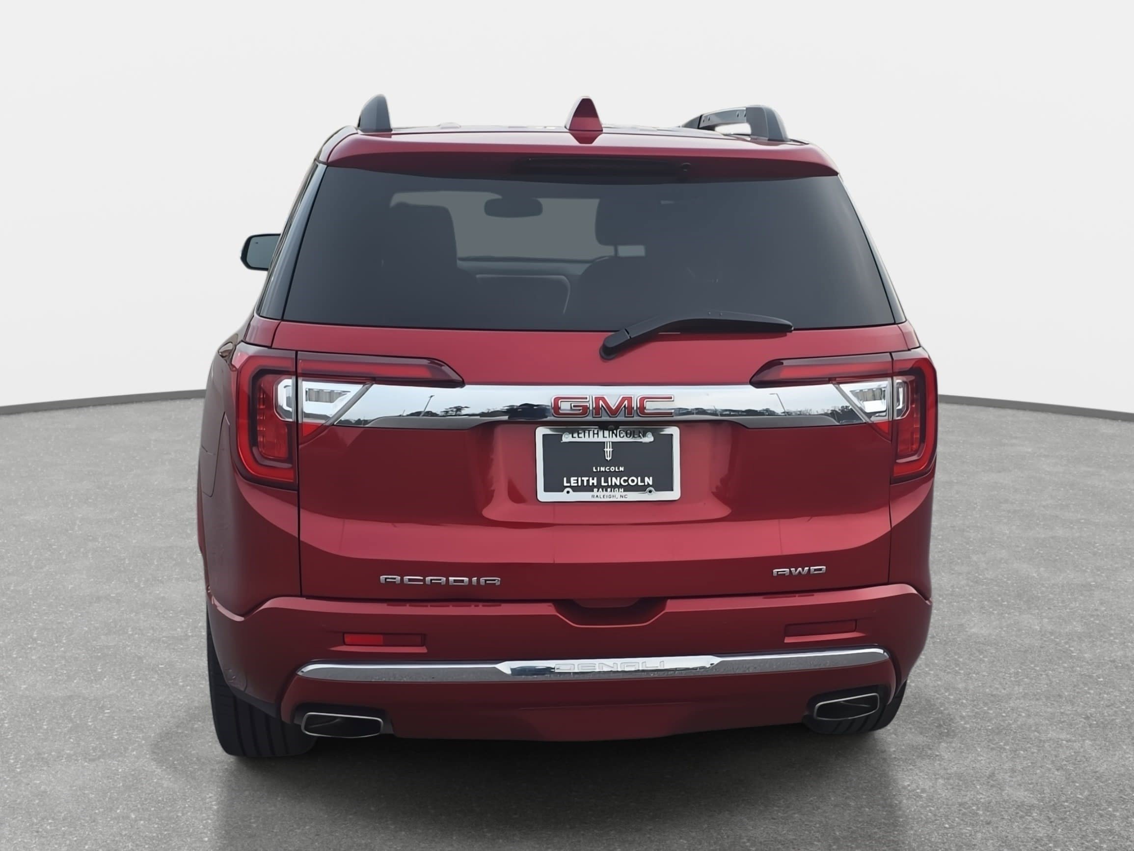 Used 2021 GMC Acadia Denali w/ Trailering Package image 6