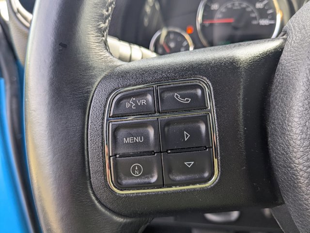 Used 2017 Jeep Wrangler Unlimited Rubicon w/ Connectivity Group image 14