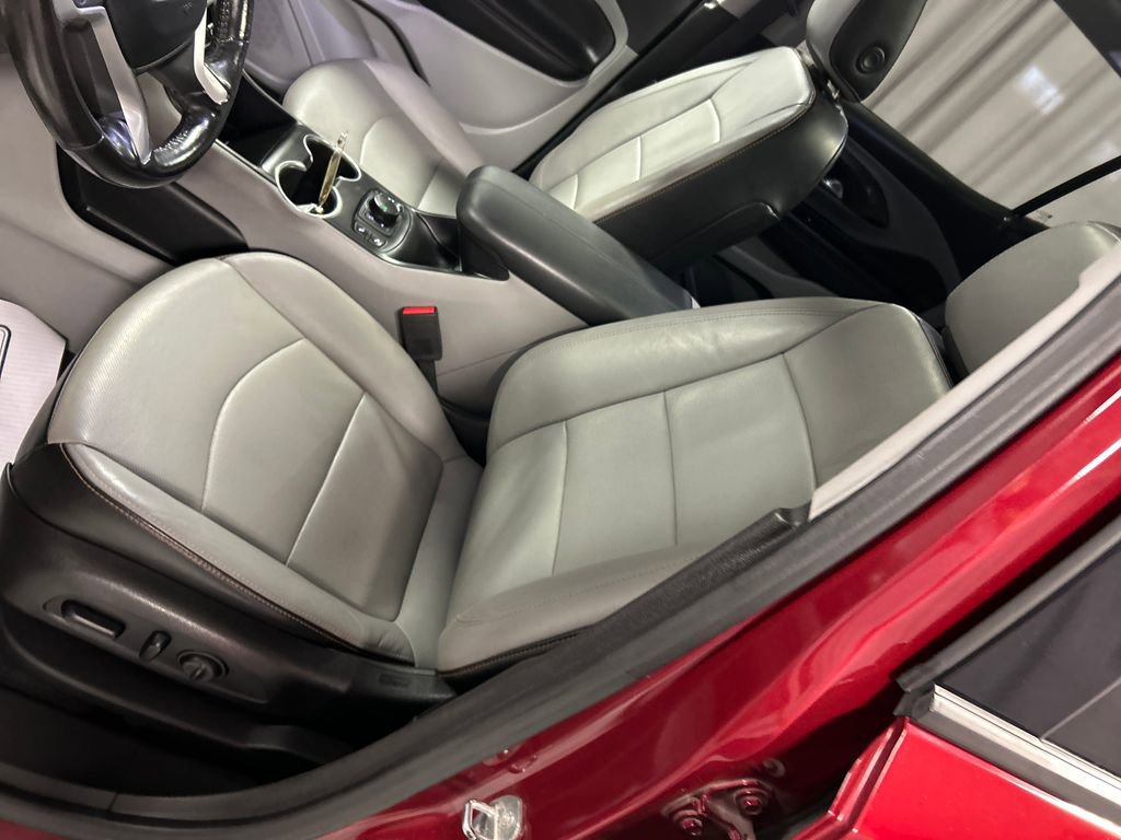 Used 2020 GMC Terrain SLT w/ Preferred Package image 10