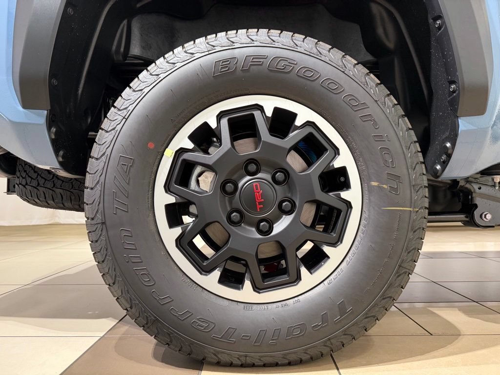 New 2026 Toyota Tacoma TRD Off-Road AWD/4WD image 9