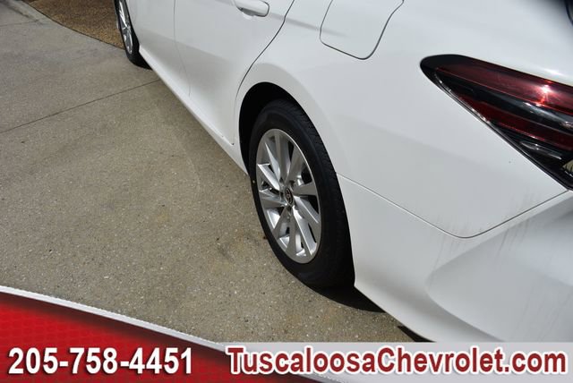 Used 2023 Toyota Camry LE FWD image 14