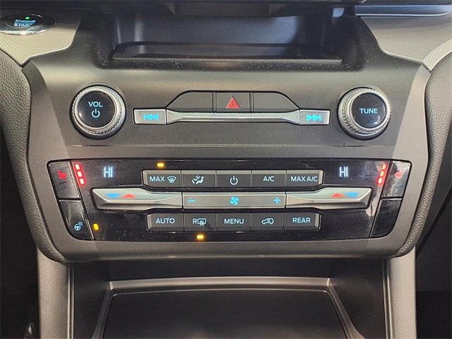 Certified 2020 Ford Explorer XLT w/ Equipment Group 202A image 12