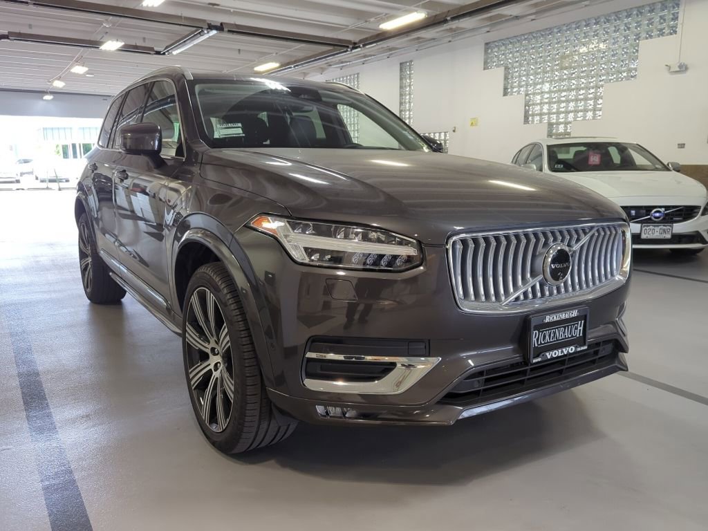 Used 2024 Volvo XC90 B6 Plus w/ Protection Package Premier