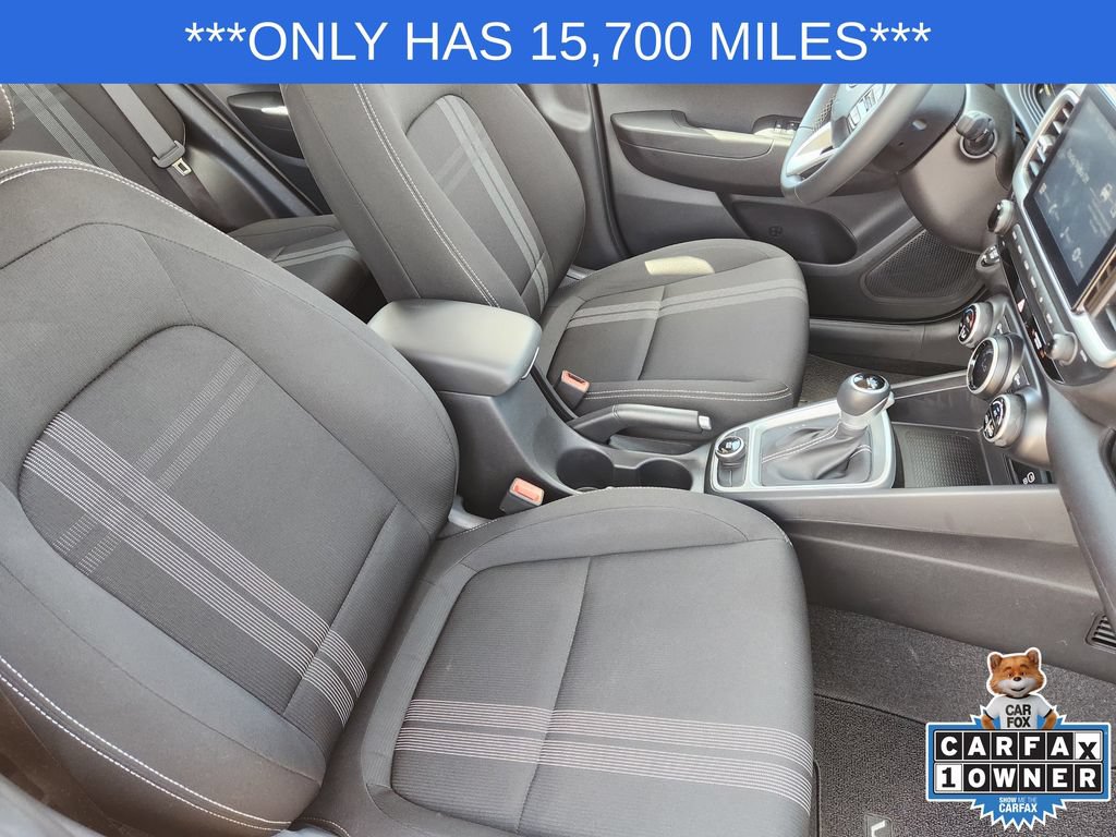 Used 2024 Hyundai Venue SEL FWD image 14