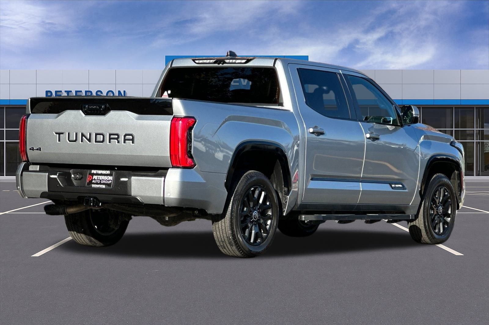 Used 2024 Toyota Tundra Platinum image 4