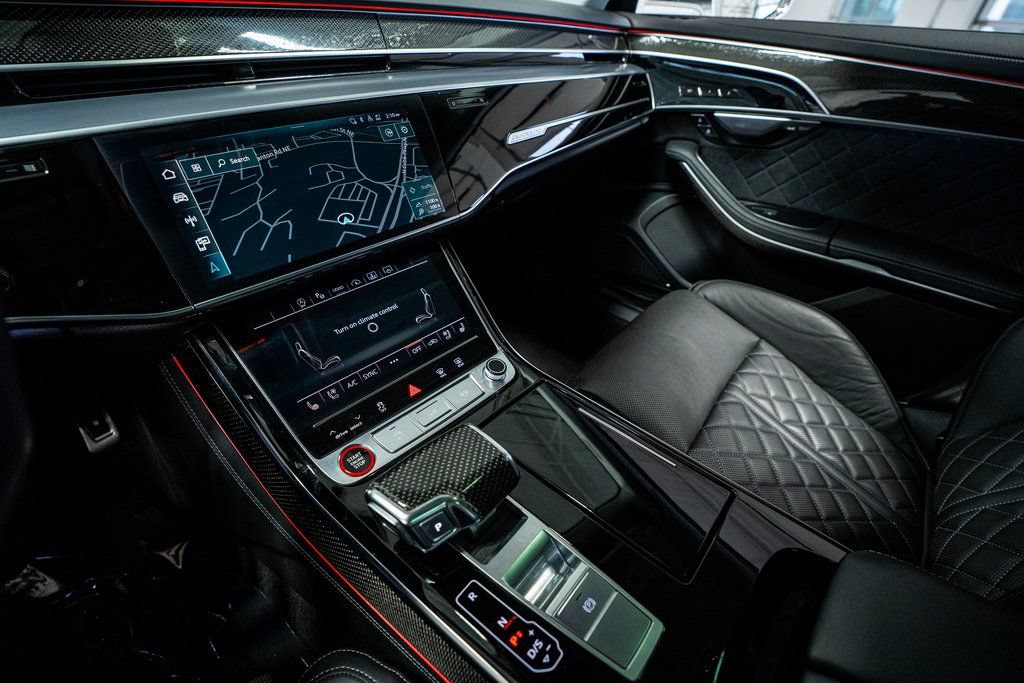 Used 2023 Audi S8 AWD/4WD image 42