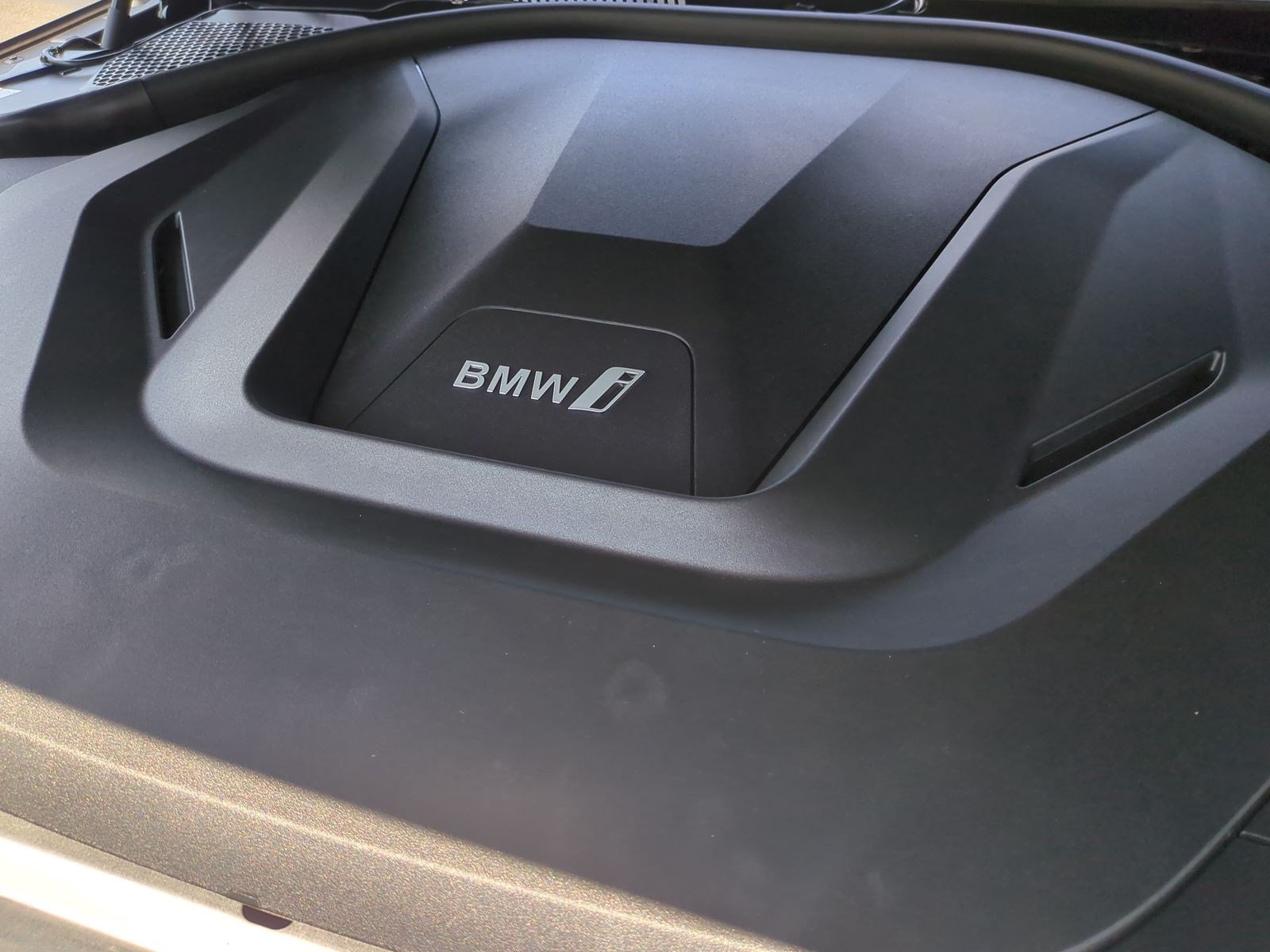Used 2023 BMW i4 eDrive40 w/ M Sport Package RWD image 34