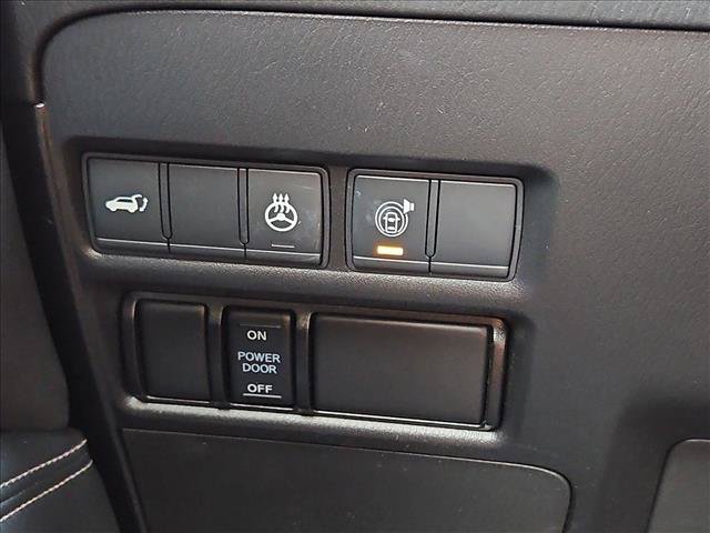 Used 2021 Nissan Armada Platinum RWD image 16