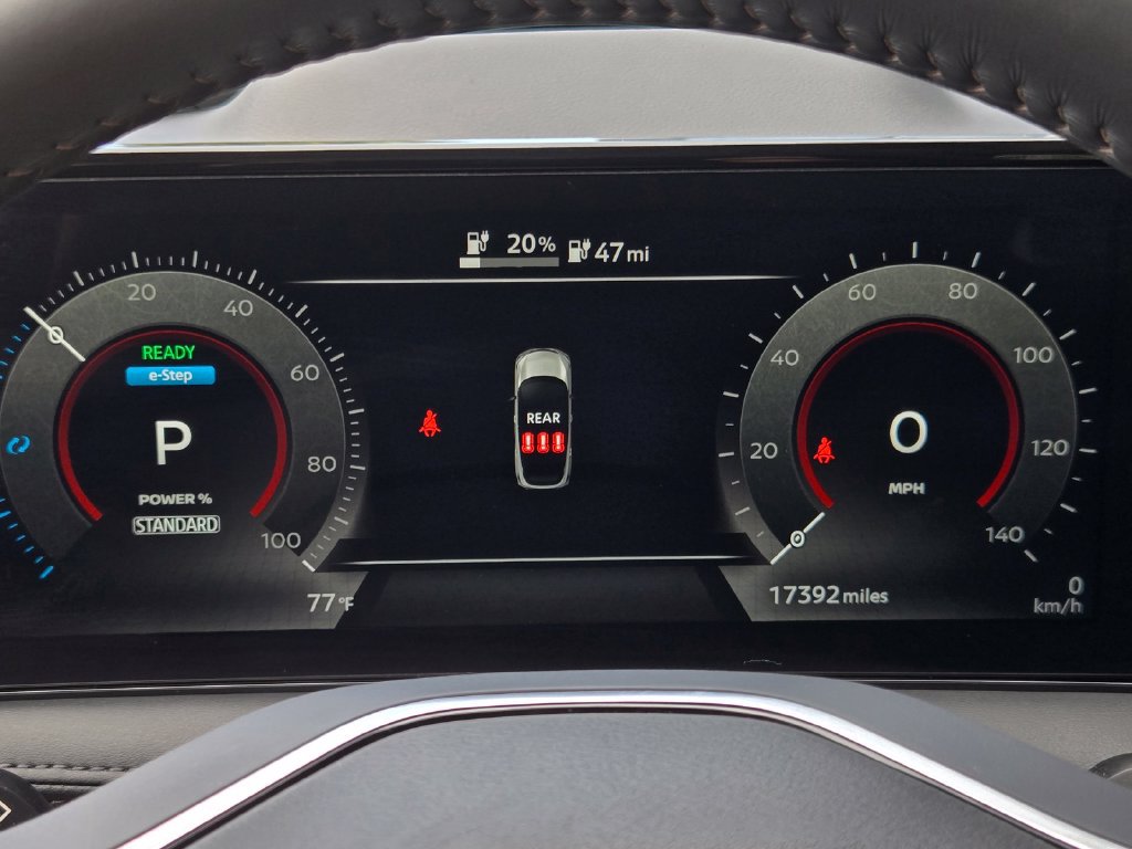Used 2024 Nissan Ariya FWD image 28