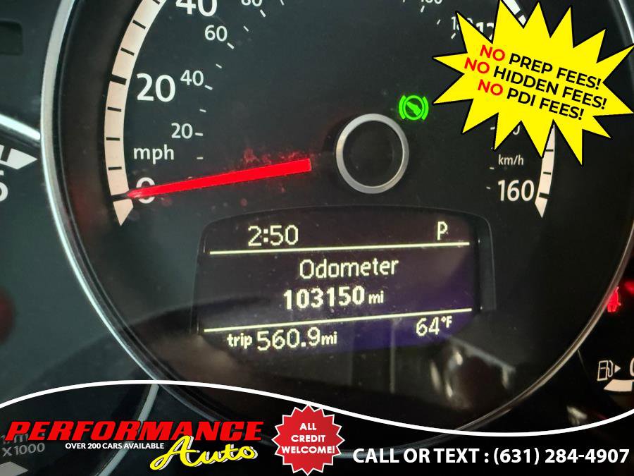 Used 2013 Volkswagen Beetle TDI image 17