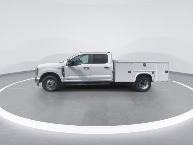 New 2024 Ford F350 XL image 4