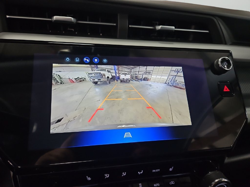 New 2027 Chevrolet Bolt LT w/ Comfort Package FWD image 22