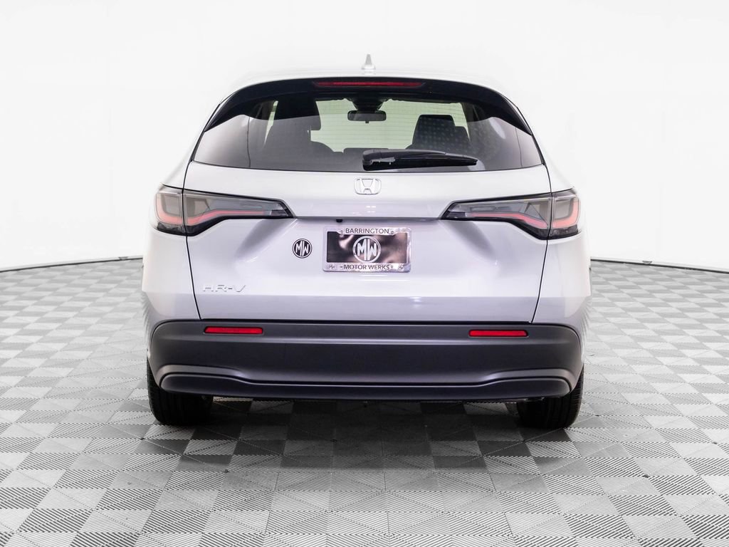 Certified 2026 Honda HR-V LX image 5