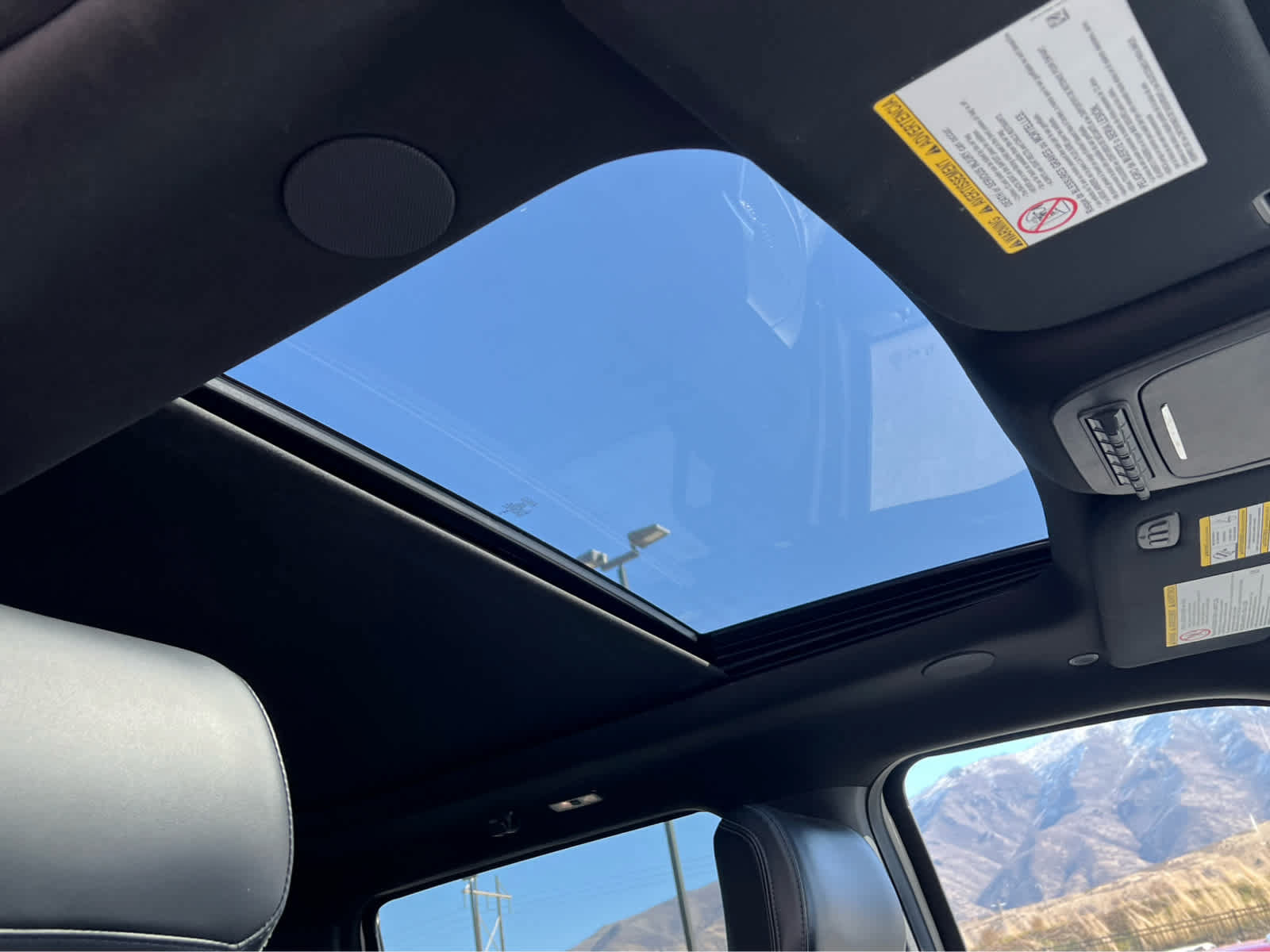 Certified 2025 Ford F350 Platinum AWD/4WD image 21