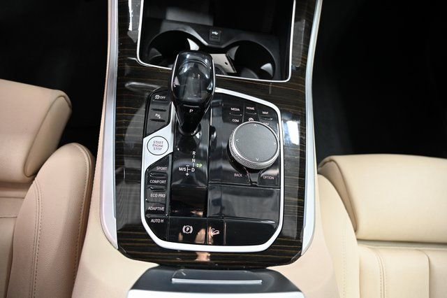 Used 2021 BMW X5 xDrive40i w/ Premium Package image 20