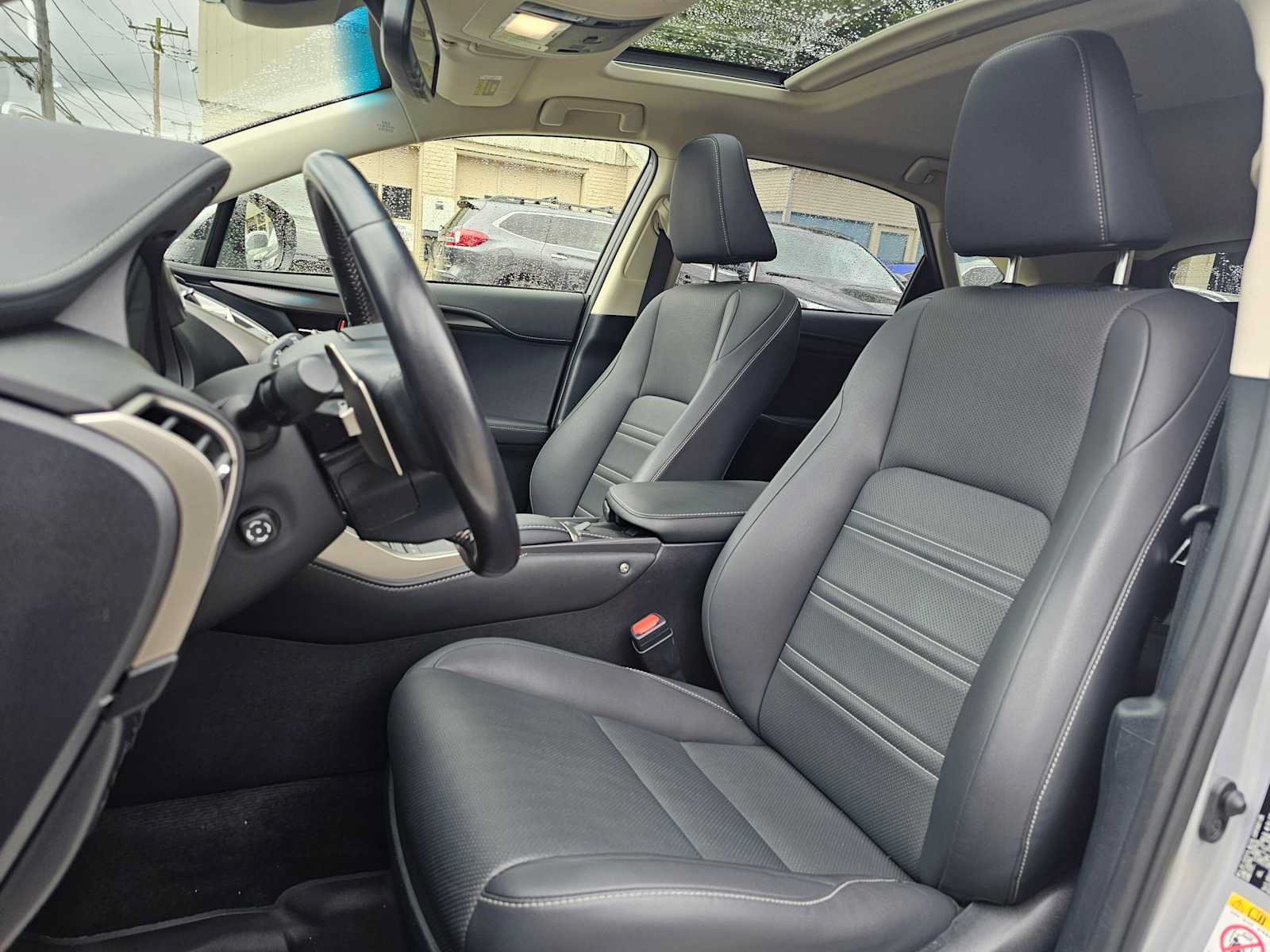 Used 2018 Lexus NX 300h AWD w/ Premium Package image 21
