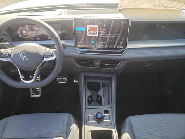 New 2026 Volkswagen Tiguan SE R-Line image 8