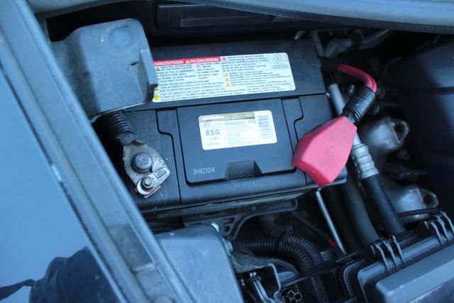 Used 2012 Chevrolet Corvette Grand Sport w/ 3LT Preferred Equipment Group RWD image 27