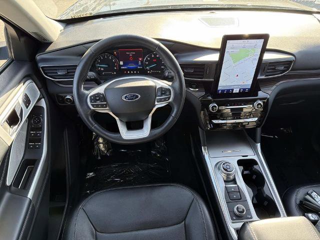 Certified 2022 Ford Explorer Limited w/ Limited Technology Package image 12
