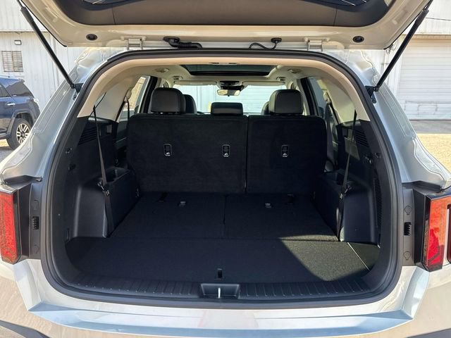 New 2026 Kia Sorento S w/ S Panoramic Sunroof Package image 12