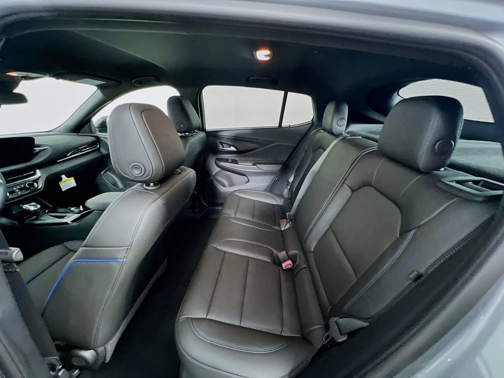 New 2025 Buick Envista Sport Touring w/ Convenience II Package image 19
