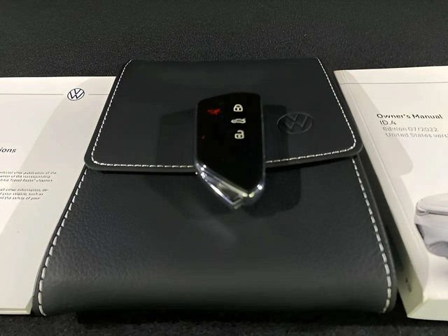 Used 2023 Volkswagen ID.4 Pro S Plus RWD image 92