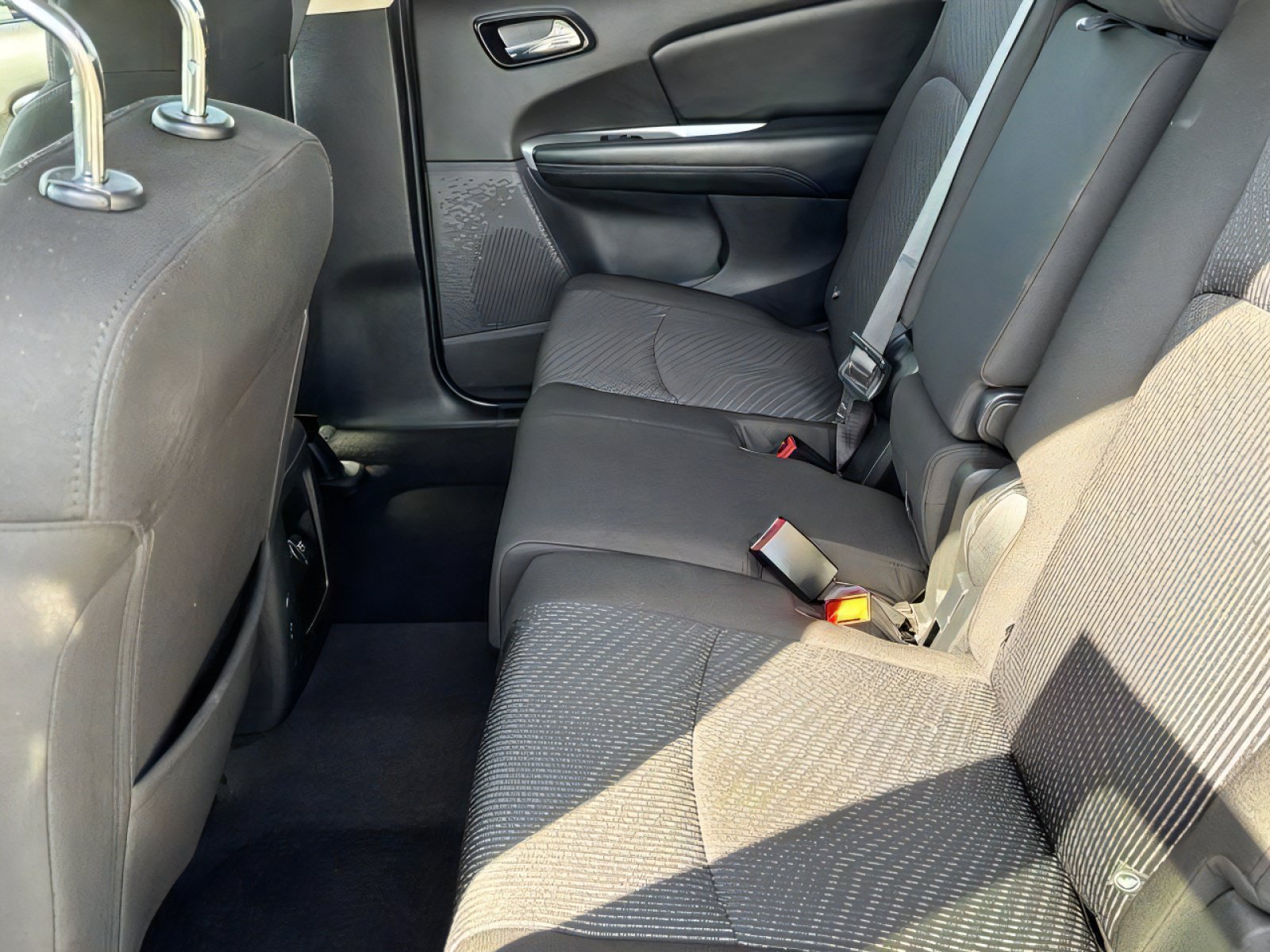 Used 2020 Dodge Journey SE FWD image 27