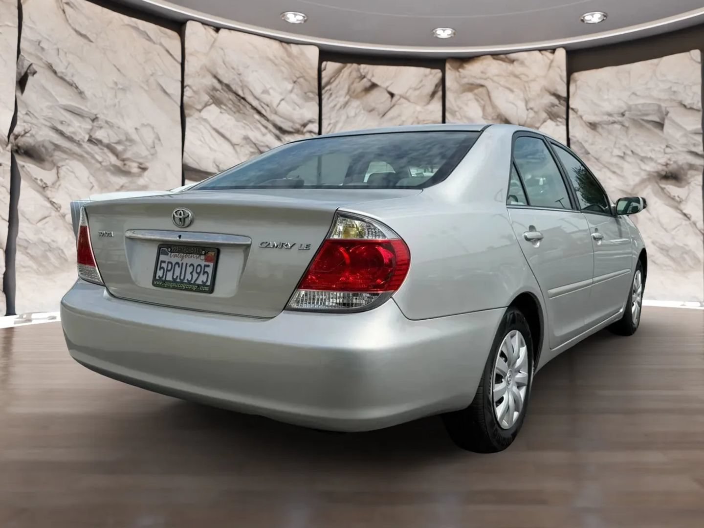 Used 2006 Toyota Camry LE FWD image 6