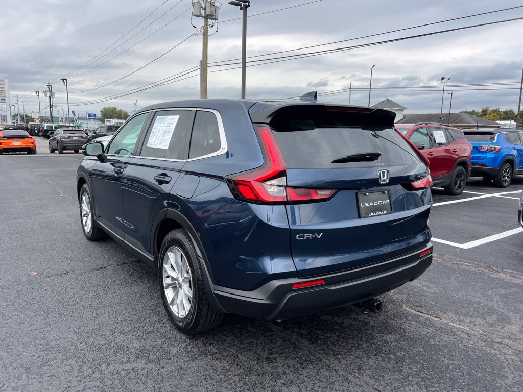 Used 2024 Honda CR-V EX image 3