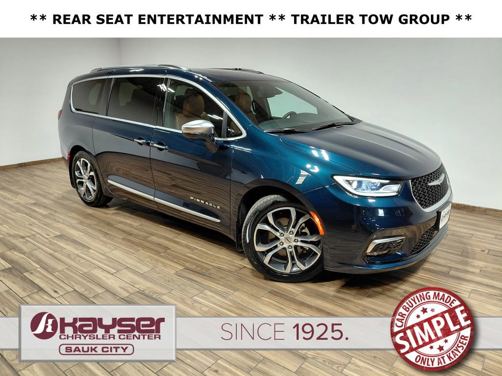 Used 2024 Chrysler Pacifica Pinnacle w/ Trailer Tow Group